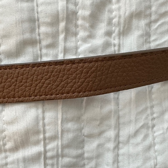 Cuyana Top Handle Leather Crossbody Bag - Picture 6 of 13